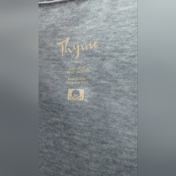 Thyme Maternity Casual Blue Women's Top - Picture 2 of 3